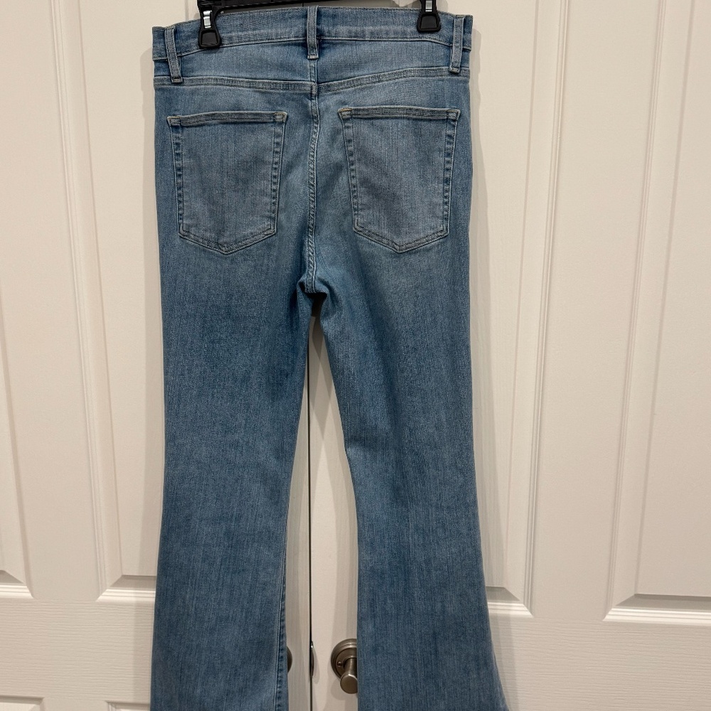 Frame Le Easy Flare Raw Hem Jeans